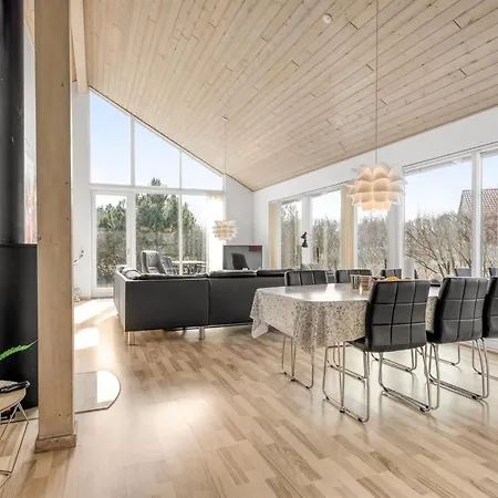 Сasa de vacaciones Safina - 1km From The Sea By Interhome Bøtø By