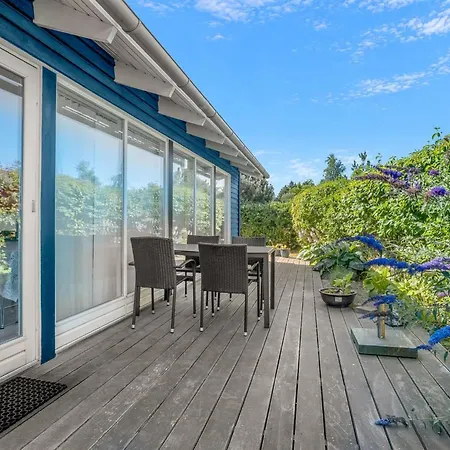 Safina - 1km From The Sea By Interhome בית נופש *